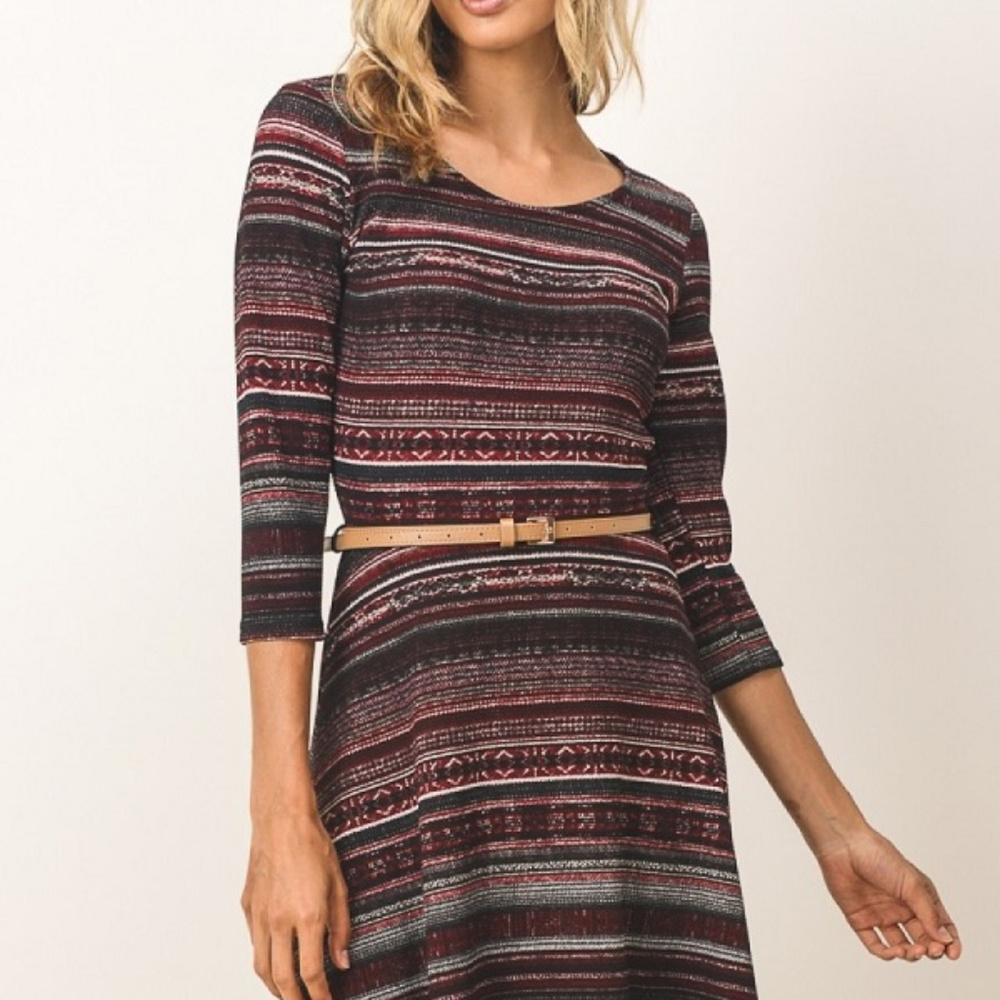 NEW Gilli Dress, Small and Large - Picture 2 of 4